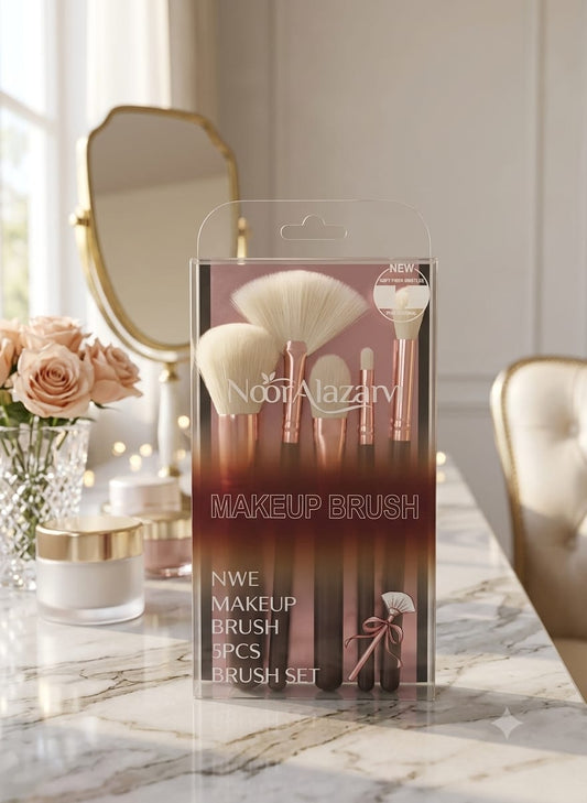 MAKE UP BRUSH